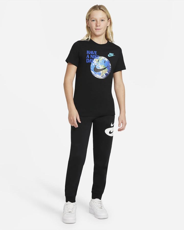 Camiseta Nike Sportswear Kids Niño Negras | ZSLFR-6903