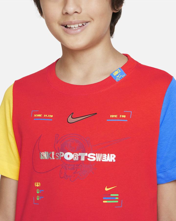Camiseta Nike Sportswear Kids Niño Rojas Amarillo Azules Claro | VORYW-0619