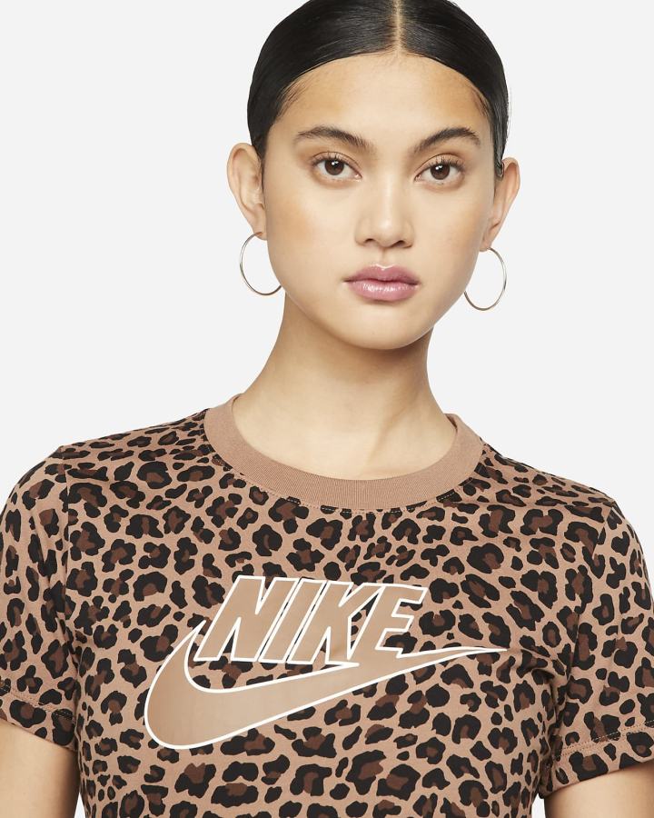 Camiseta Nike Sportswear Mujer Marrones | HOVLK-4962