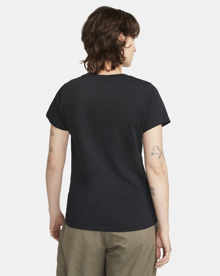 Camiseta Nike Sportswear Mujer Negras | DKFUT-8621