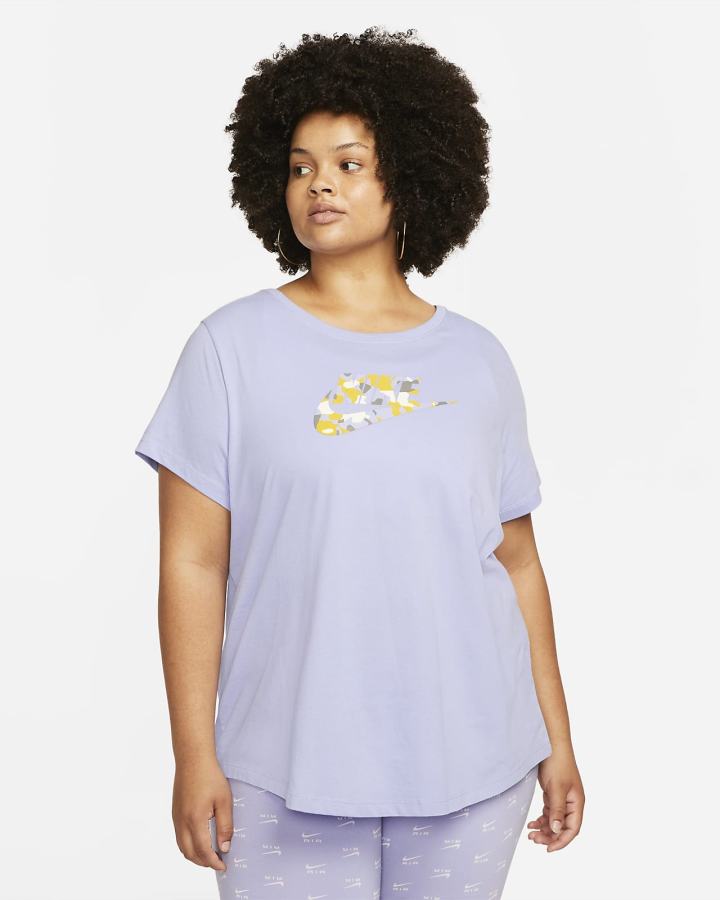 Camiseta Nike Sportswear (Plus Size) Mujer Moradas | DKQEU-6570