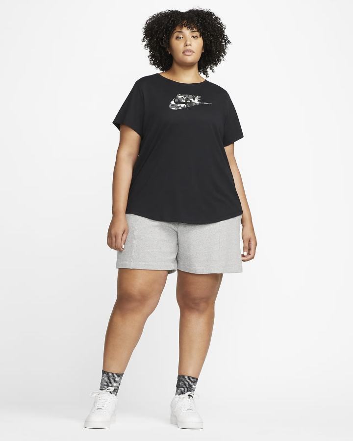 Camiseta Nike Sportswear (Plus Size) Mujer Negras | ESXMI-4987