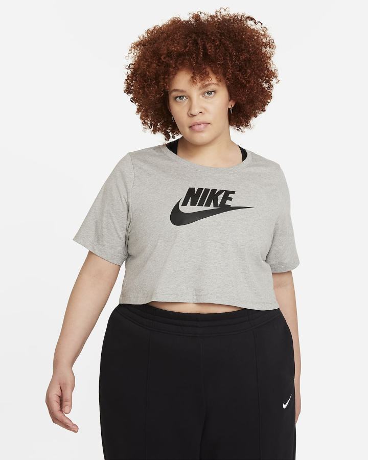 Camiseta Nike Sportswear (Plus Size) Mujer Gris Oscuro | ODHXS-1270