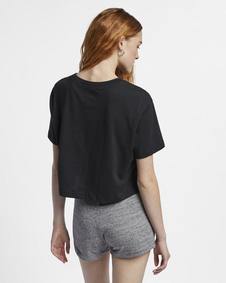 Camiseta Nike Sportswear (Plus Size) Mujer Negras Blancas | RQPJS-4031