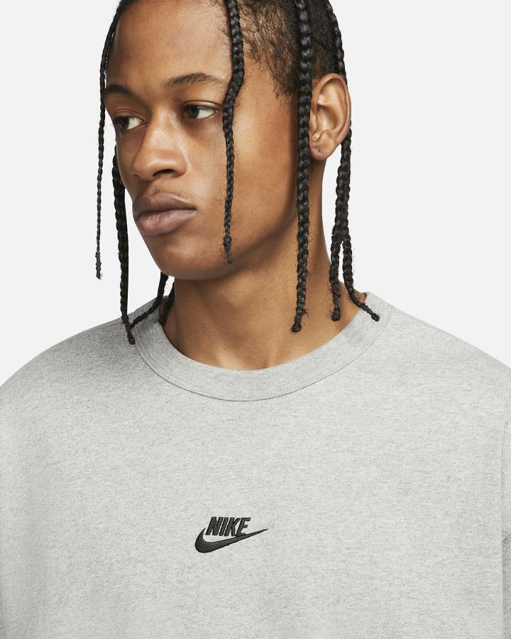 Camiseta Nike Sportswear Premium Essentials Hombre Gris Oscuro | XLSJW-4170