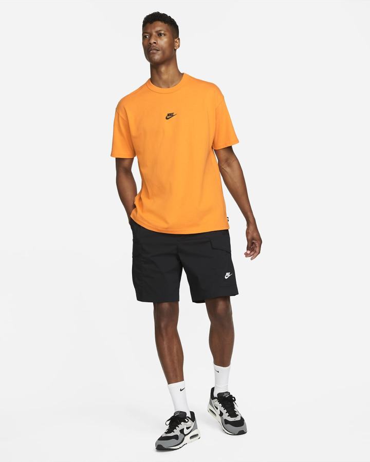 Camiseta Nike Sportswear Premium Essentials Hombre Negras | YKDZS-1798