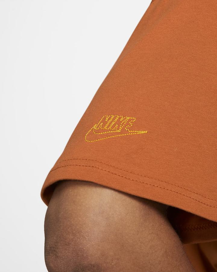 Camiseta Nike Sportswear 