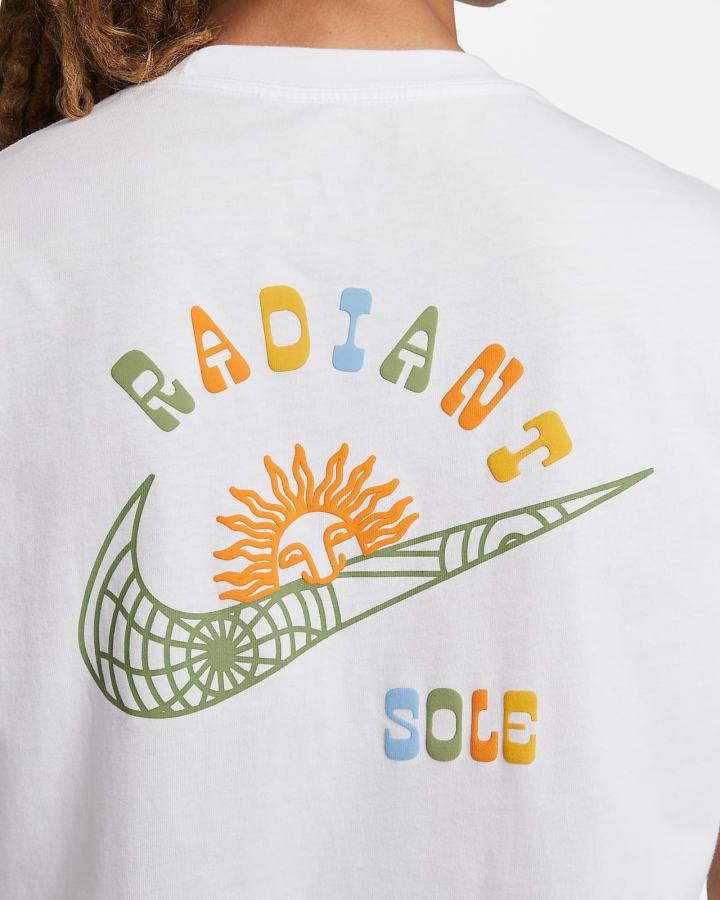 Camiseta Nike Sportswear 