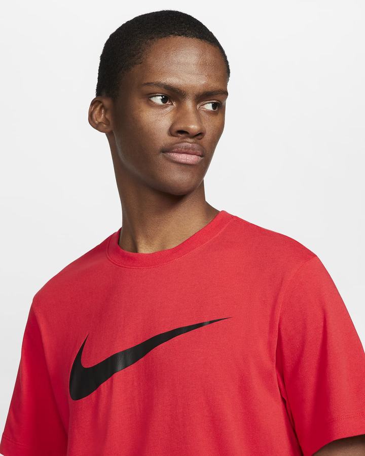 Camiseta Nike Sportswear Swoosh Hombre Rojas Negras | ILSMT-4369