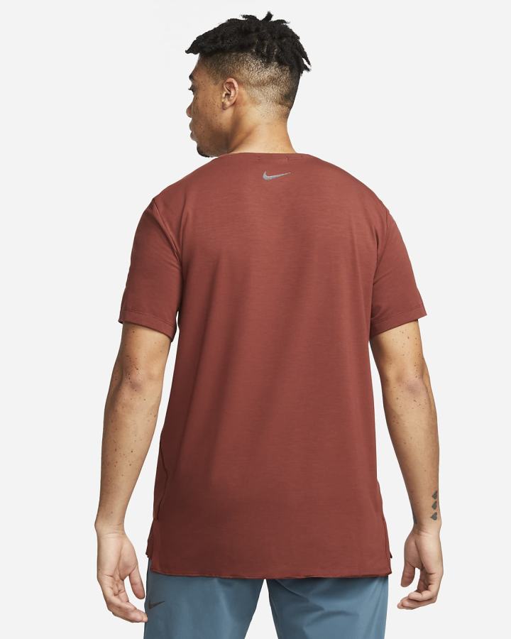 Camiseta Nike Yoga Dri-FIT Top Hombre Marrones Gris | UBQSH-7860