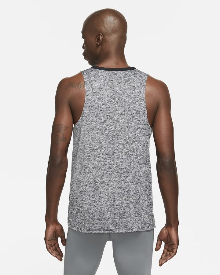 Camiseta Tirantes Nike Dri-FIT Rise 365 Running Hombre Negras | ECDNO-4287