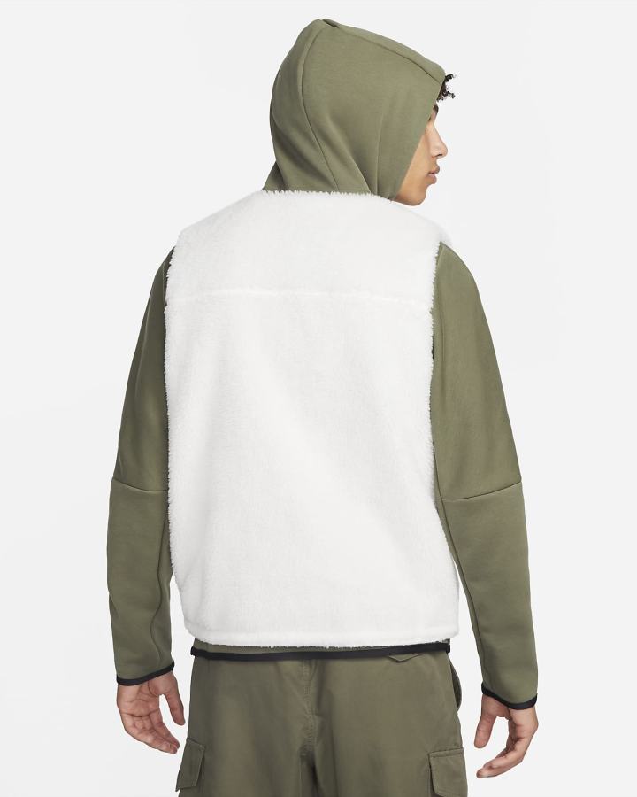 Chalecos Nike Club+ Reversible Winterized Hombre Verde Oliva Negras | XLVDU-4197