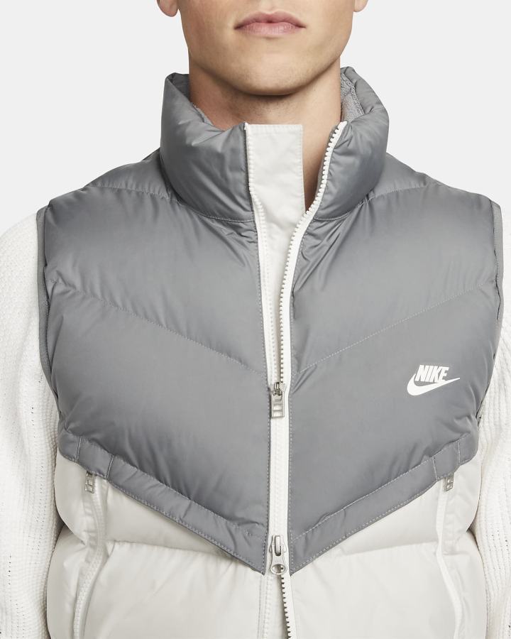 Chalecos Nike Storm-FIT Windrunner PRIMALOFT® Insulated Hombre Gris Beige Claro | ZCPFI-3061