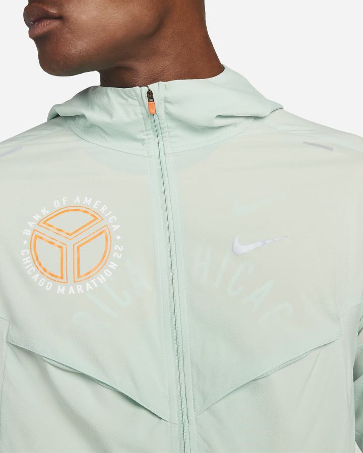 Chaquetas Nike Repel UV Windrunner Running Hombre Verde Naranjas | XZUTN-6831