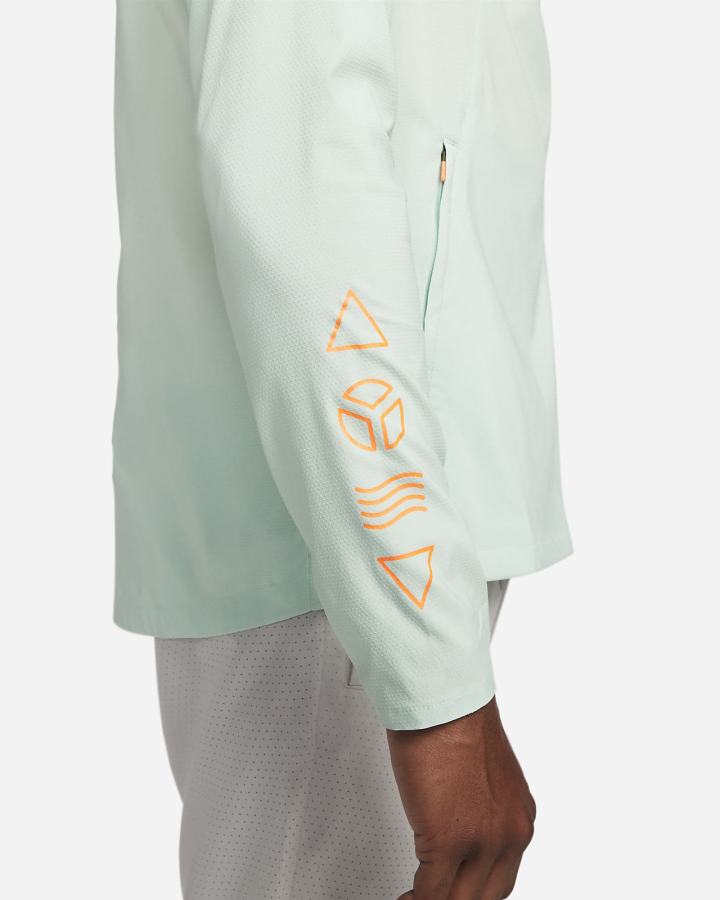 Chaquetas Nike Repel UV Windrunner Running Hombre Verde Naranjas | XZUTN-6831