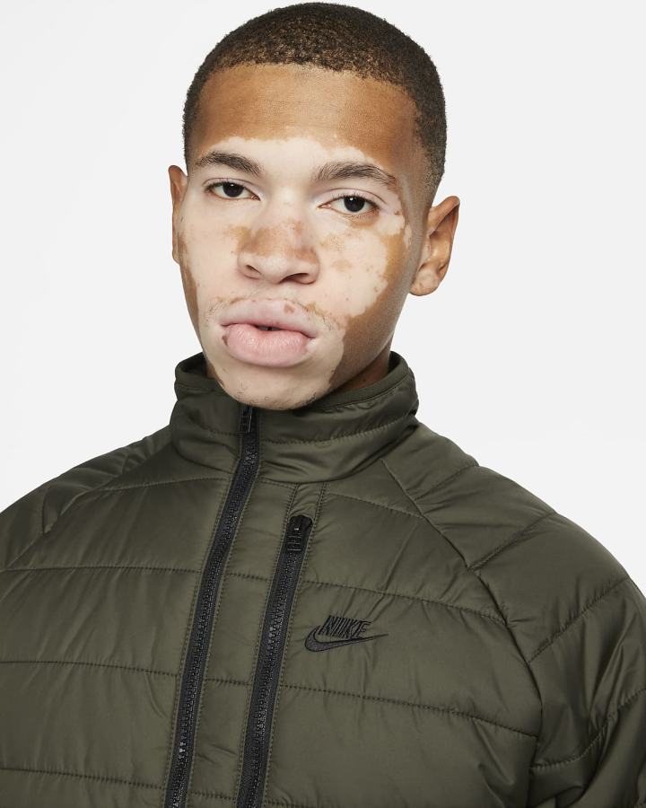 Chaquetas Nike Sportswear Therma-FIT Legacy Puffer Hombre Negras | OESAG-8690