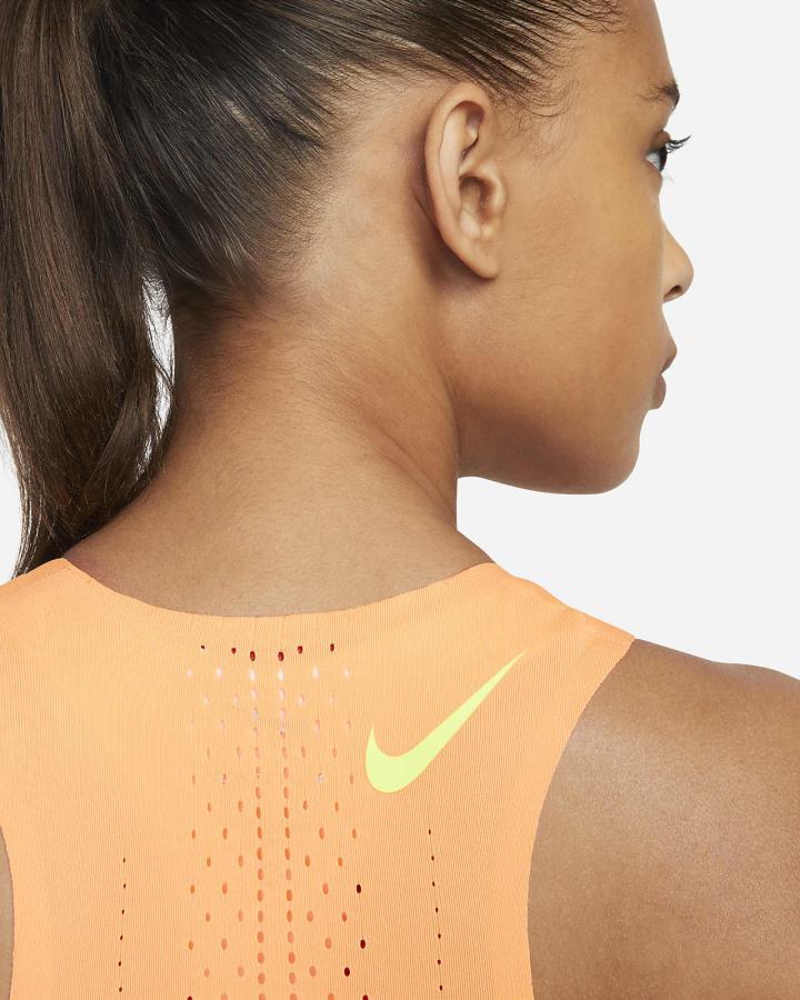 Crop Top Nike Dri-FIT ADV AeroSwift Running Crop Top Mujer Coral Creme Verde | WJNDA-5246