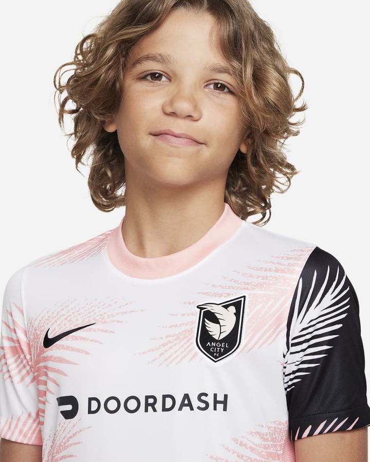 Jersey Nike Angel City FC 2022/23 Stadium Away Kids Dri-FIT Soccer Niño Blancas Coral Gris Oscuro Negras | AXRMC-7508