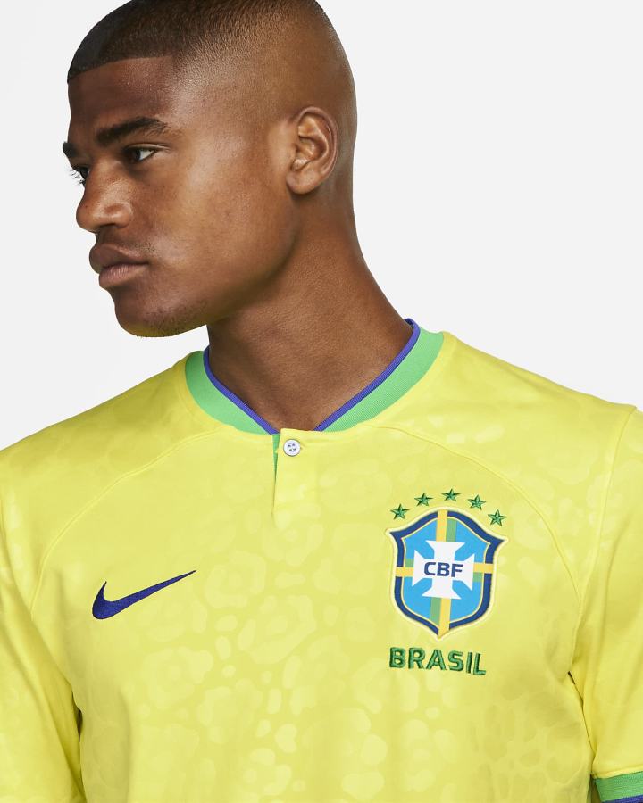 Jersey Nike Brazil 2022/23 Stadium Home Dri-FIT Soccer Hombre Amarillo Verde Azules | ZUHYC-7460
