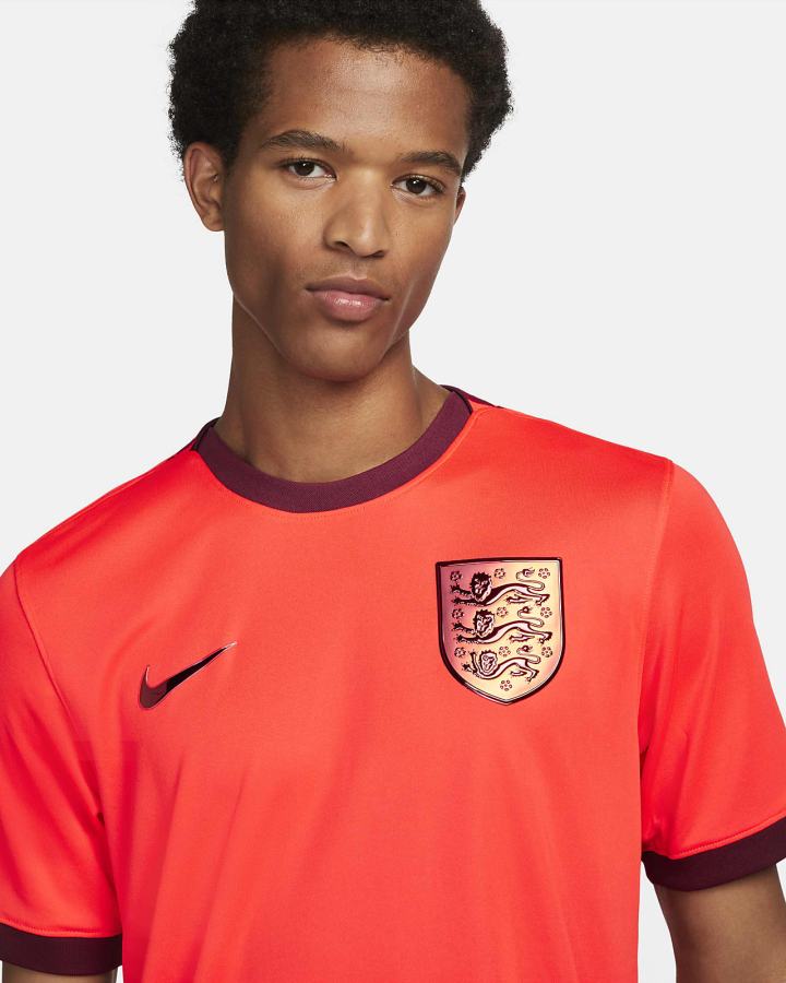 Jersey Nike England 2022 Stadium Away Dri-FIT Soccer Hombre Rojas Claro Burdeos Oscuro | FGWLE-8079