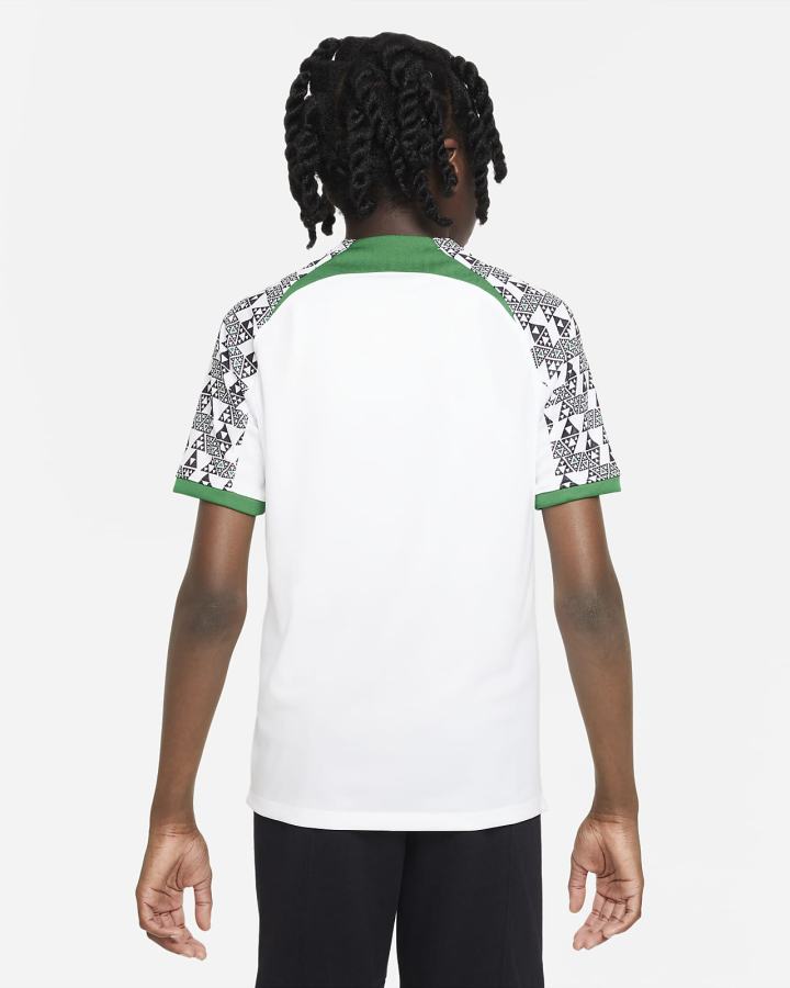 Jersey Nike Nigeria 2022/23 Stadium Away Kids Dri-FIT Soccer Niña Blancas Verde Oscuro Negras | KYEZO-1785