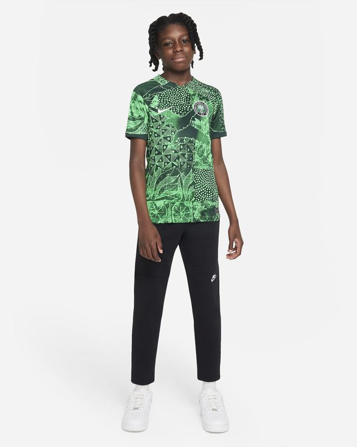 Jersey Nike Nigeria 2022/23 Stadium Home Kids Dri-FIT Soccer Niño Verde Verde Oscuro Negras Blancas | JWBLK-6018