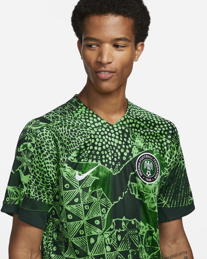Jersey Nike Nigeria 2022/23 Stadium Home Dri-FIT Soccer Hombre Verde Negras Blancas | VRDKJ-3615