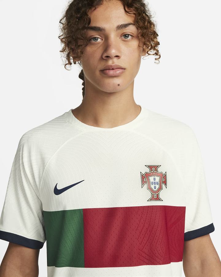 Jersey Nike Portugal 2022/23 Match Away Dri-FIT ADV Soccer Hombre Obsidian | RAIXN-0562