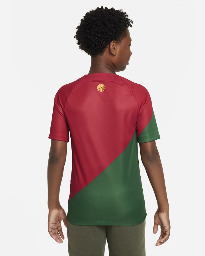 Jersey Nike Portugal 2022/23 Stadium Home Kids Dri-FIT Soccer Niño Rojas Doradas | CYNIW-6895