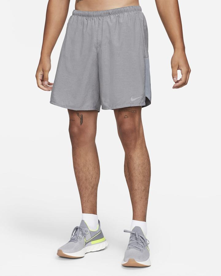 Pantalones Cortos Nike Challenger Brief-Lined Running Hombre Gris | QYLJN-9420