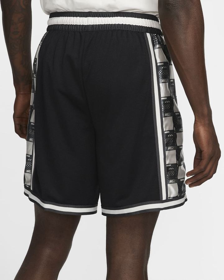 Pantalones Cortos Nike Dri-FIT DNA+ 8