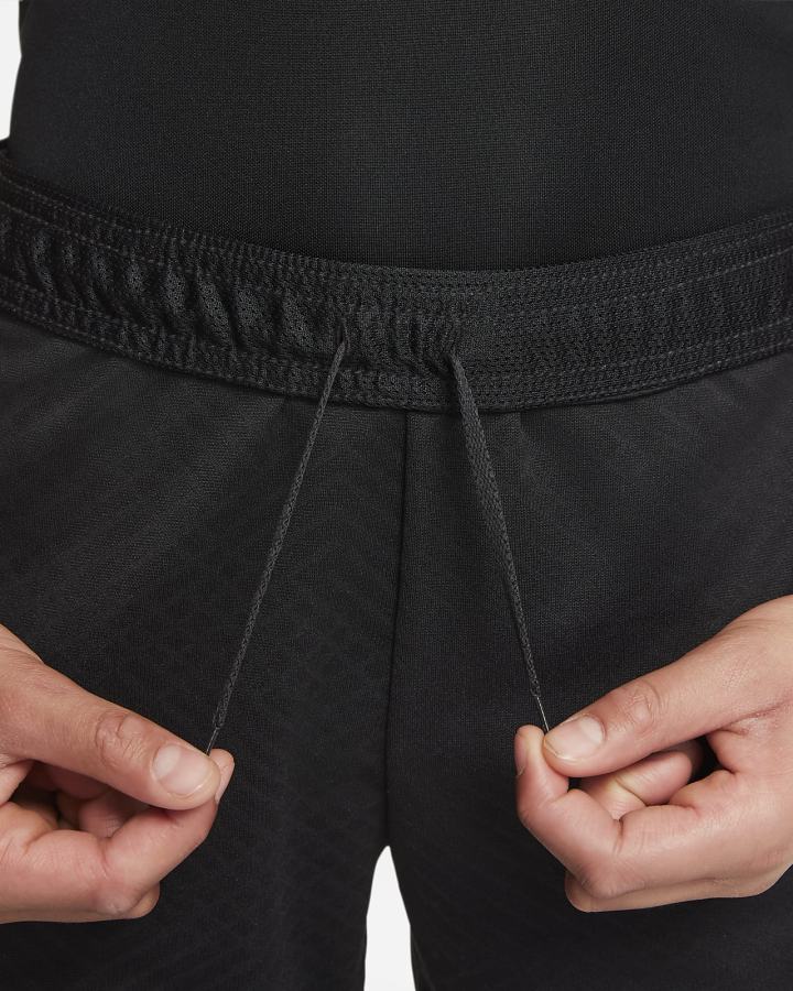 Pantalones Cortos Nike Liverpool FC Strike Kids Dri-FIT Soccer Niño Negras Rojas | OFIXC-7490