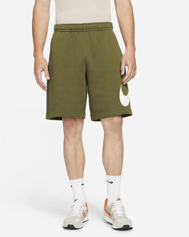 Pantalones Cortos Nike Sportswear Club Estampadas Hombre Verde | UATHE-7503
