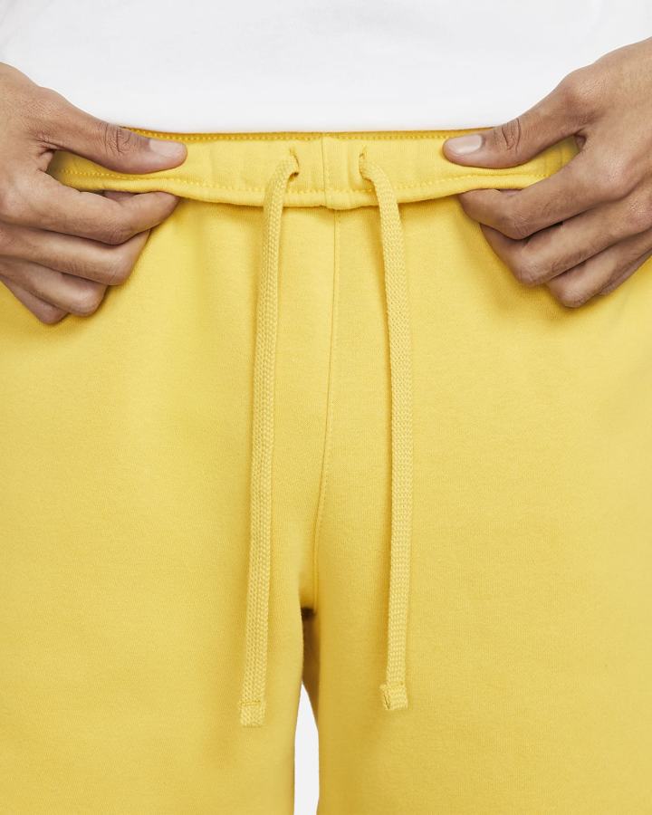 Pantalones Cortos Nike Sportswear Club Estampadas Hombre Amarillo | YRAVJ-3024