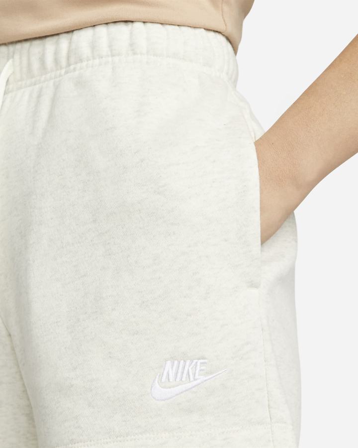 Pantalones Cortos Nike Sportswear Club Fleece Mid-Rise Mujer Beige Blancas | FTWPA-6943