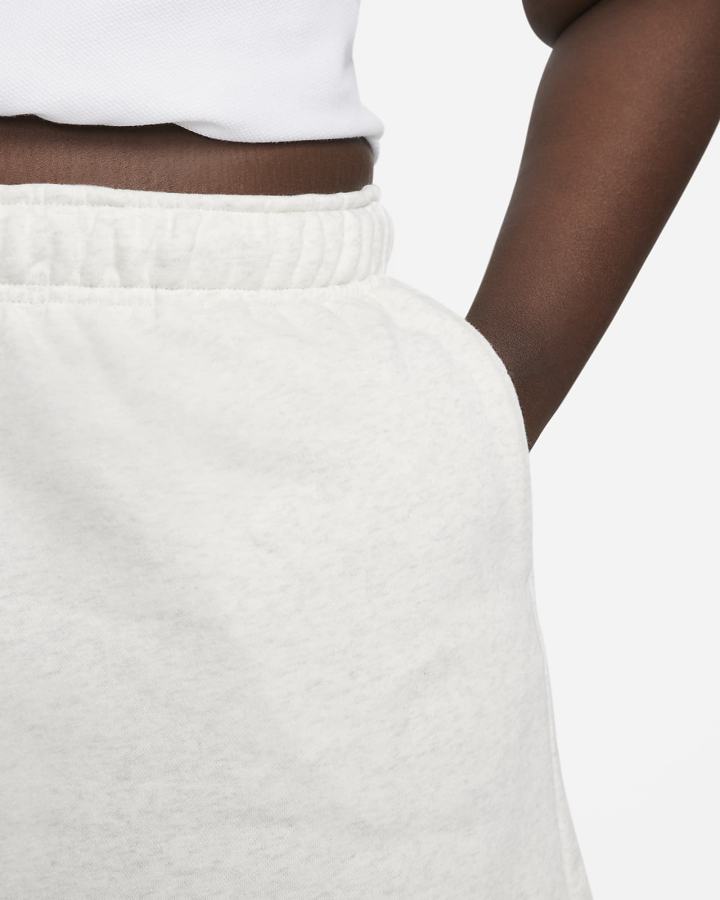Pantalones Cortos Nike Sportswear Club Fleece Mid-Rise Mujer Beige Blancas | GYVFK-4570