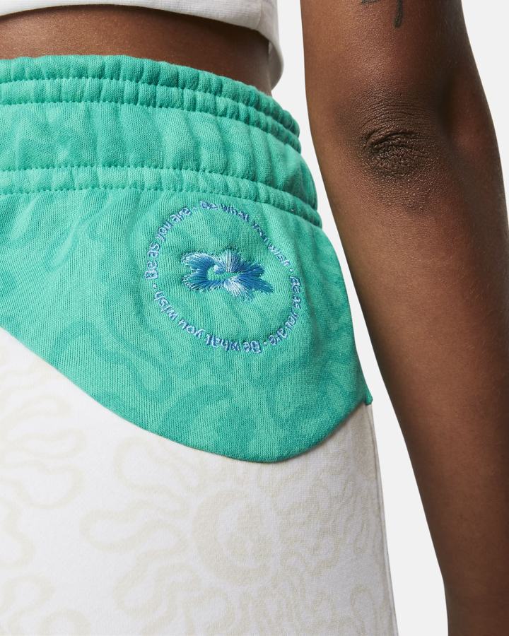 Pantalones Cortos Nike Sportswear Fleece Mujer Verde Blancas | QYPVL-0645