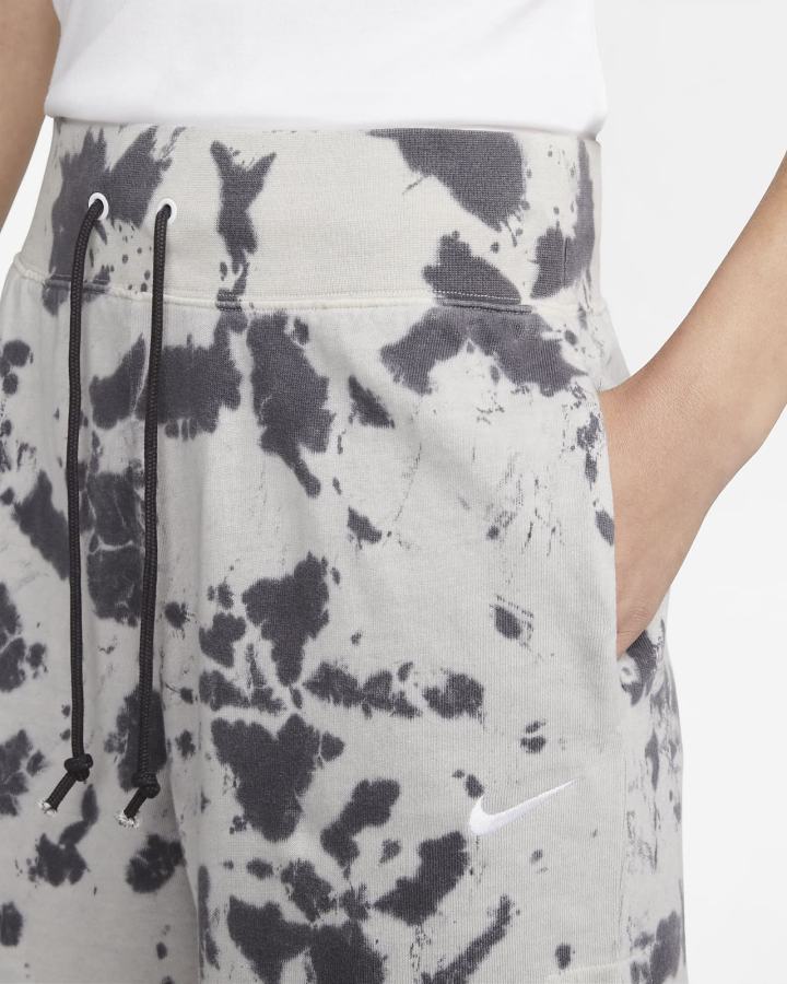 Pantalones Cortos Nike Sportswear High-Waisted Cloud-Dye Mujer Negras Blancas | TLCEG-8714