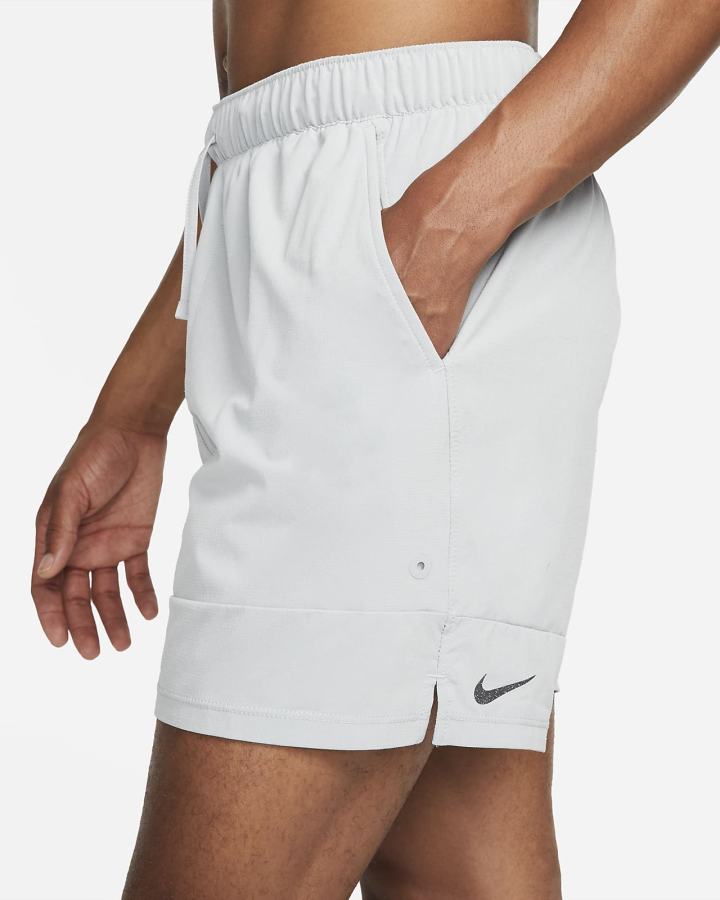 Pantalones Cortos Nike Yoga Dri-FIT Energy Board Hombre Gris Claro | UJXIS-7495