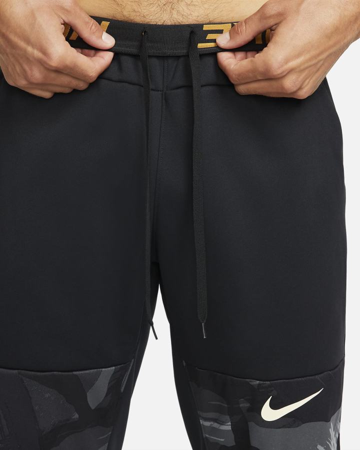 Pantalones Nike Therma-FIT Camo Tapered Training Hombre Negras | BGPVT-6352