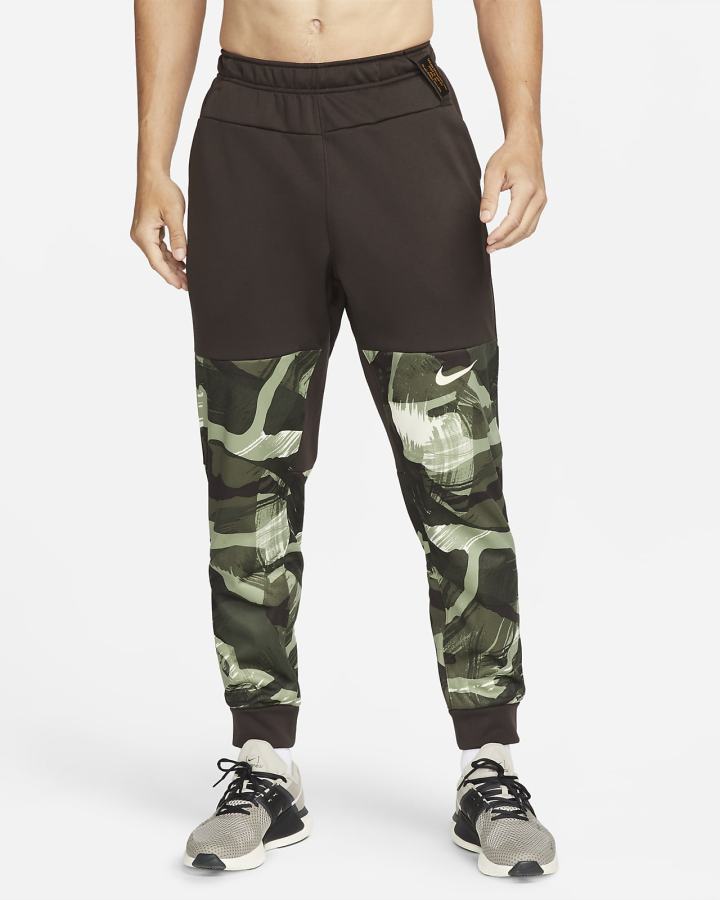 Pantalones Nike Therma-FIT Camo Tapered Training Hombre Marrones | JBXPC-0348