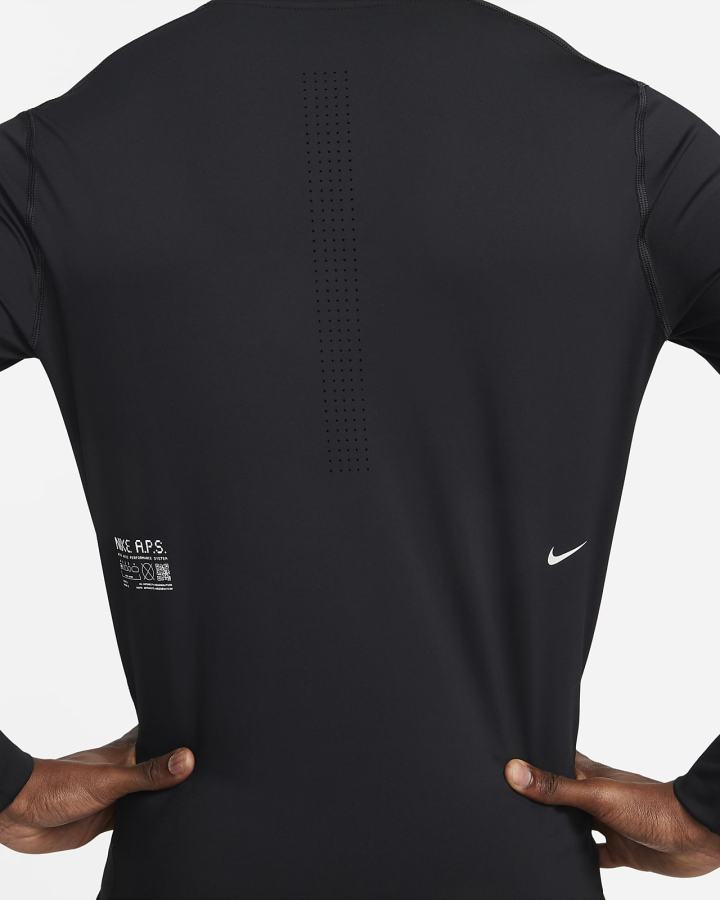Sudaderas Nike Dri-FIT ADV A.P.S. Recovery Training Top Hombre Negras Blancas | WFOCS-9586