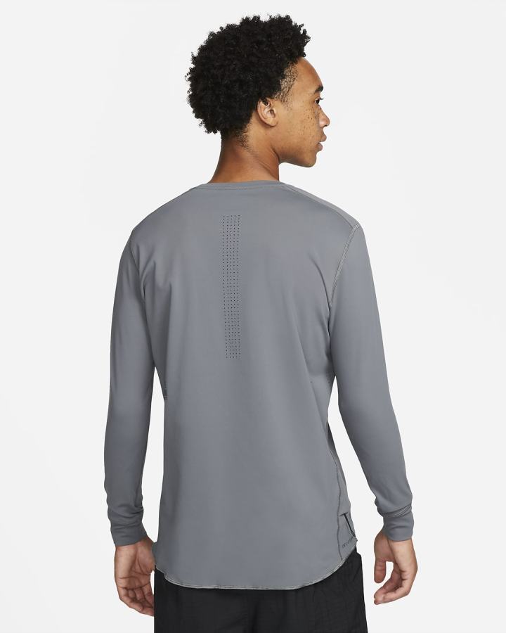 Sudaderas Nike Dri-FIT ADV A.P.S. Recovery Training Top Hombre Gris Negras | WMRLT-0564