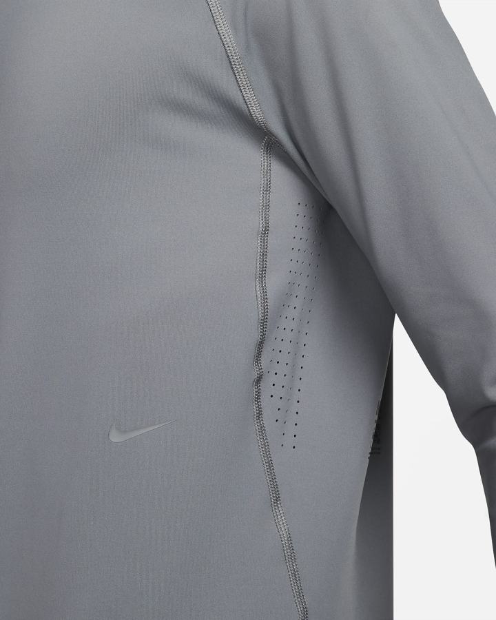 Sudaderas Nike Dri-FIT ADV A.P.S. Recovery Training Top Hombre Gris Negras | WMRLT-0564