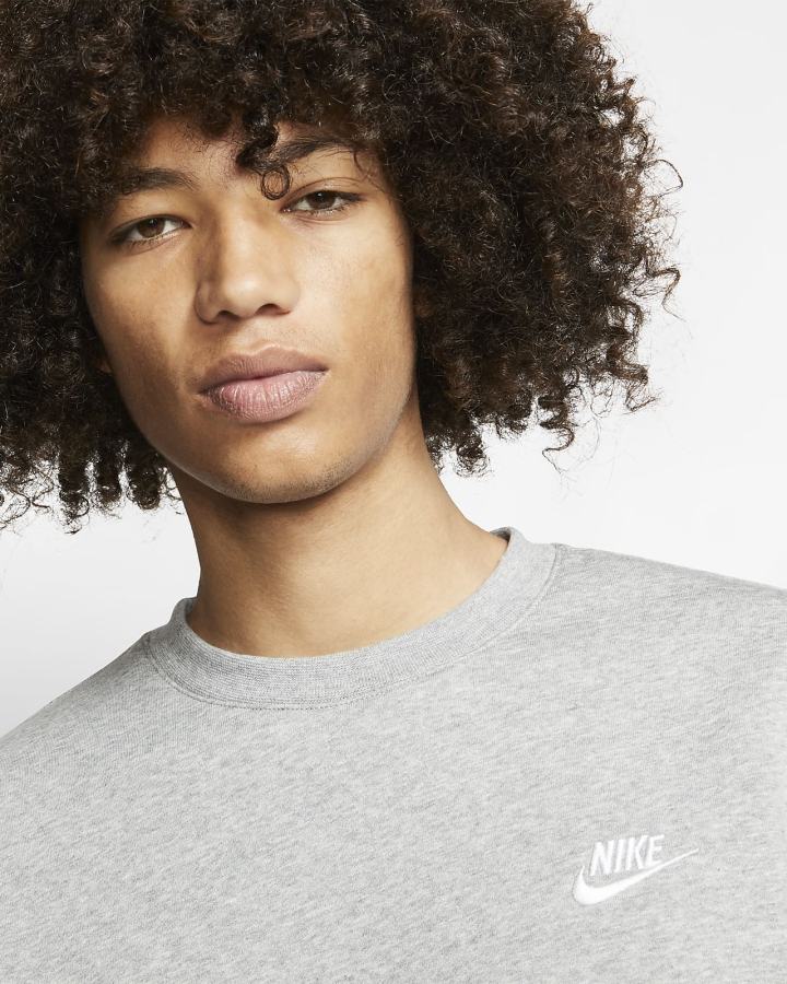 Sudaderas Nike Sportswear Club Fleece Crew Hombre Gris Oscuro Blancas | ECNVG-0782
