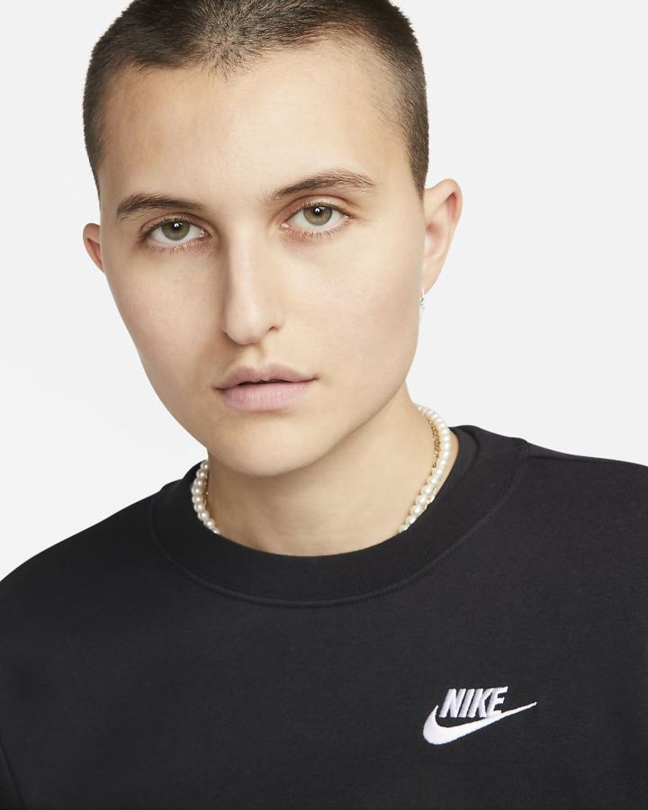 Sudaderas Nike Sportswear Club Fleece Crew-Neck Mujer Negras Blancas | RFVSX-2345
