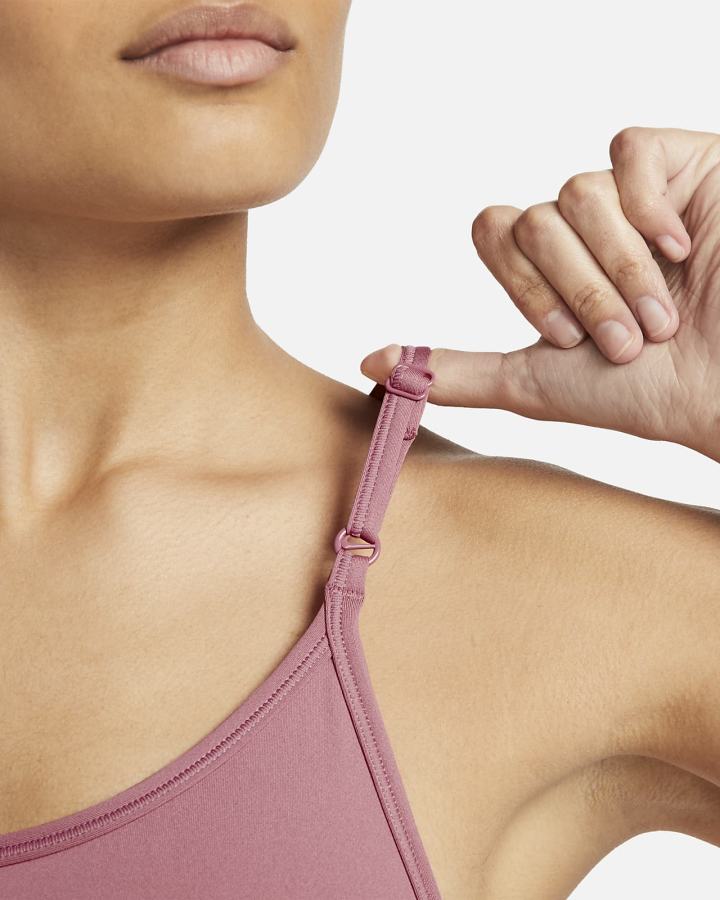 Sujetadores Deportivos Nike Dri-FIT Indy Light-Support Acolchado U-Neck Mujer Rosas Blancas | EWIPD-8193