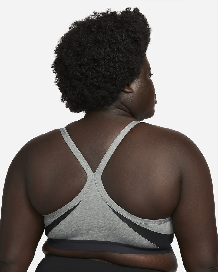 Sujetadores Deportivos Nike Dri-FIT Indy Light-Support Acolchado V-Neck (Plus Size) Mujer Gris Negras Blancas | VEDNJ-7593