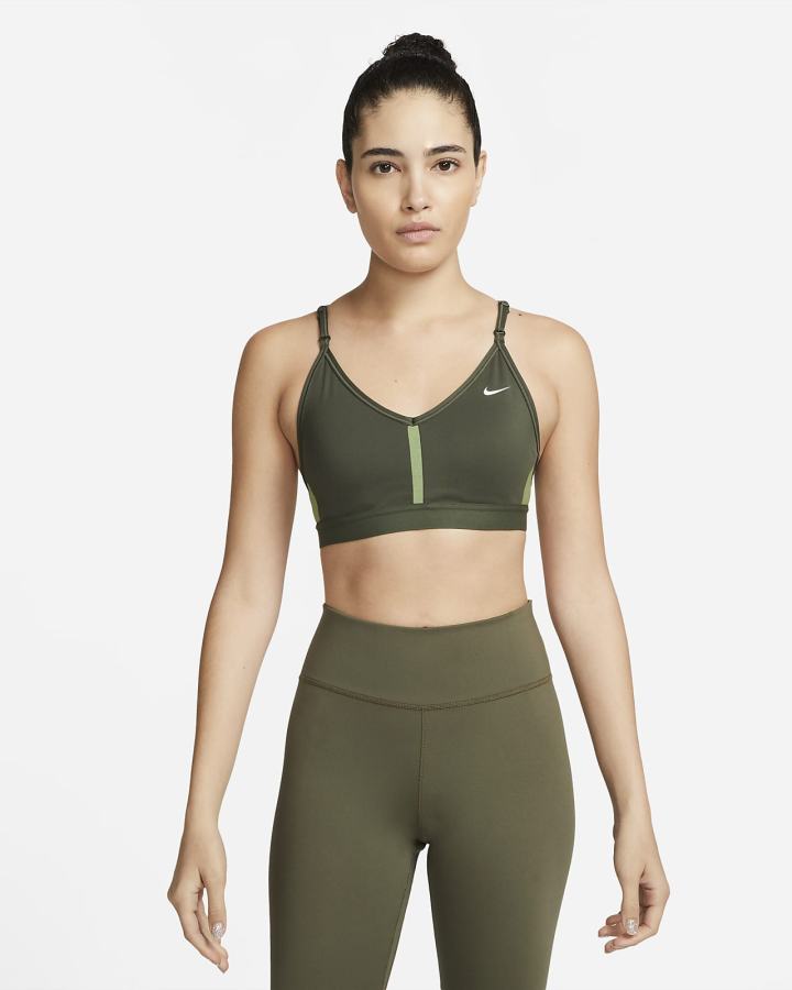 Sujetadores Deportivos Nike Dri-FIT Indy Light-Support Acolchado V-Neck (Plus Size) Mujer Kaki Kaki Blancas | YREXC-9516