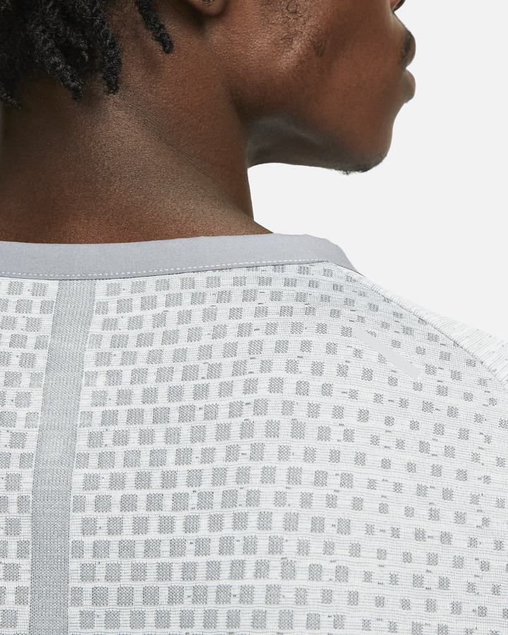 Top Running Nike Dri-FIT ADV Techknit Ultra Long-Sleeve Hombre Gris | VCJTN-8250